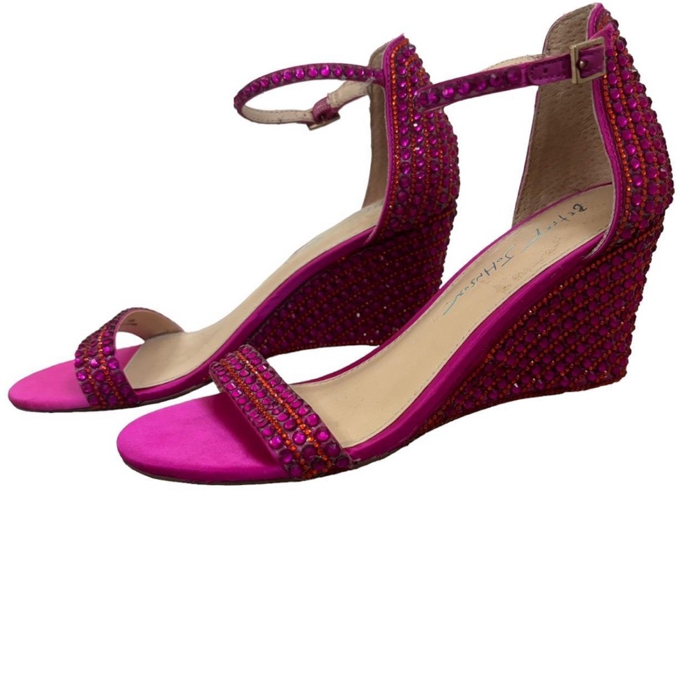 Betsey Johnson Wedges